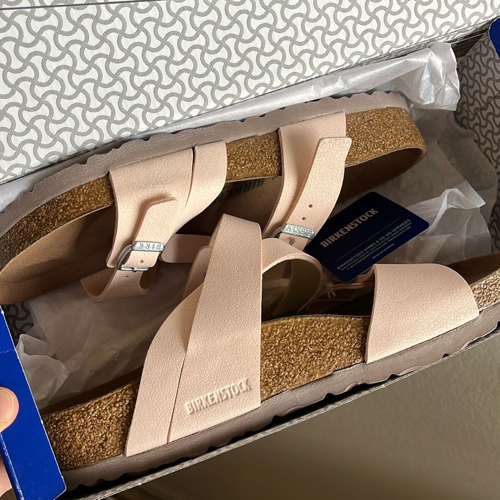 Brand New Birkenstock Salina BS Light Rose Sandals Size 7